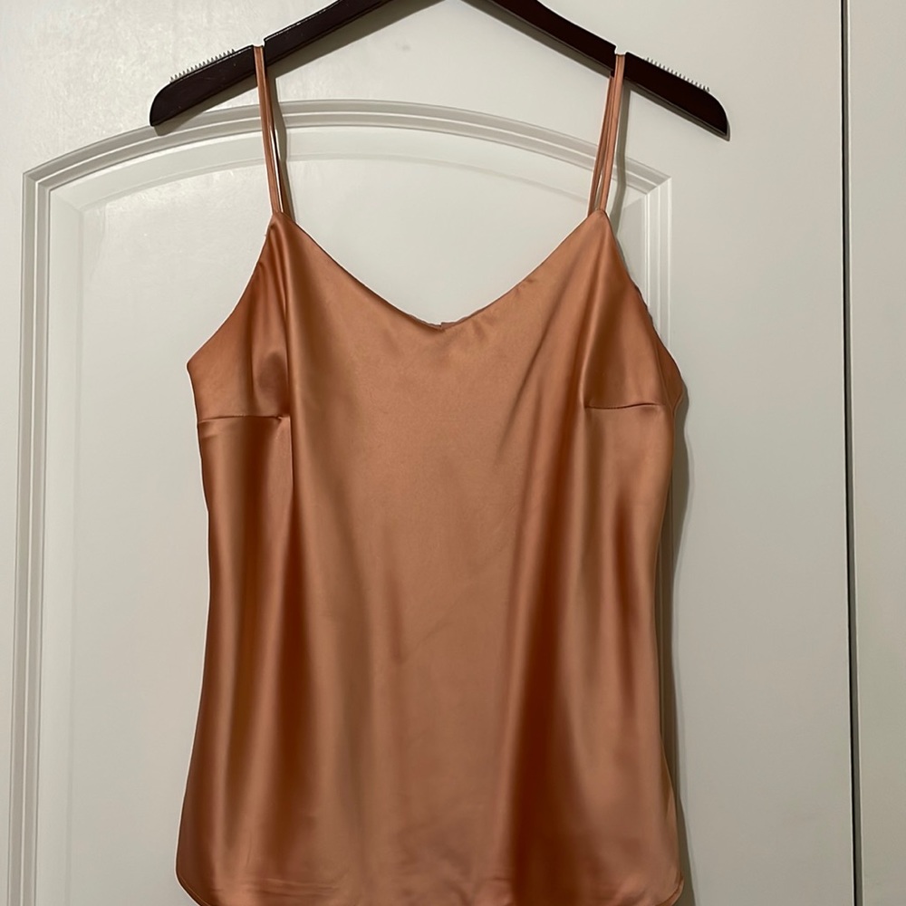NWT BB Dakota Peach-colored Tank